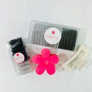 Hair Accessories For Her- Set of 4